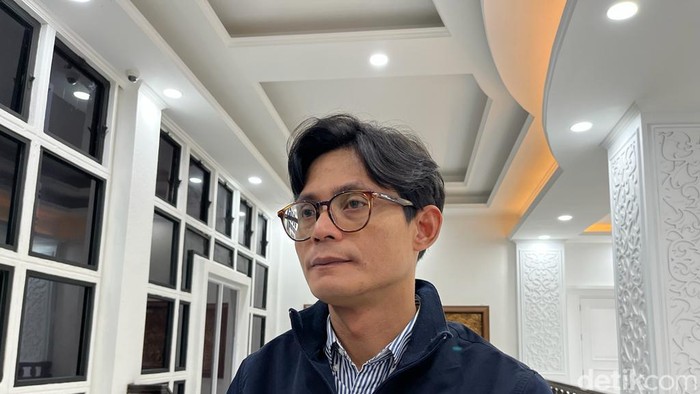 Komisioner KPU RI August Mellaz Komisioner KPU RI August Mellaz