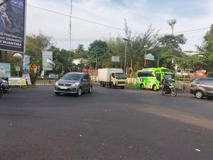 Lalin Jalan Wonosari Lancar, Waspada Malam Hari Minim Penerangan! Lalin Jalan Wonosari Lancar, Waspada Malam Hari Minim Penerangan!
