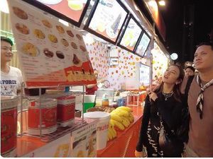 Keseruan Mahalini saat Wisata Kuliner di Thailand bareng Rizky Febian