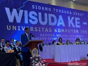 Orasi Ilmiah di UNIKOM, Mahfud Md Bicara soal Indonesia Emas Orasi Ilmiah di UNIKOM, Mahfud Md Bicara soal Indonesia Emas