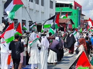 Aksi Bela Palestina di Titik Nol Kilometer Jogja