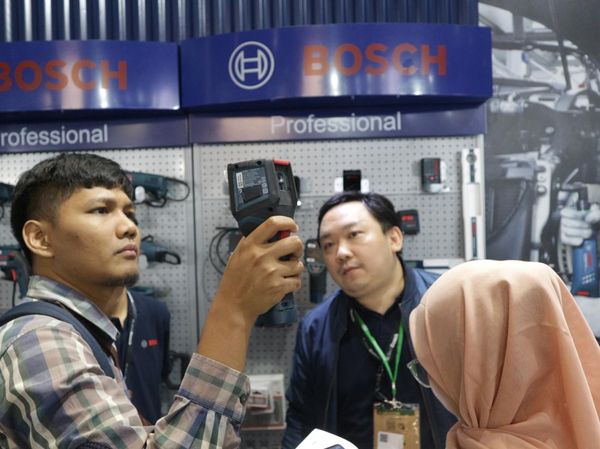 Mengunjungi Manufacturing Expo 2023