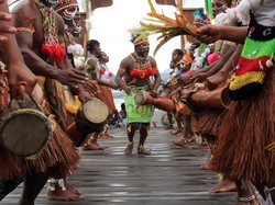 Lirik Rasine Ma Rasine, Lagu Daerah Papua yang Miliki Makna Kegembiraan