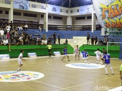Smansaku-Trisma Masuk Final Futsal Classy Yamaha Youth Festival