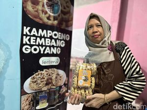 Pelatihan BRI Bikin Kembang Goyang Lestari, Dompet Ibu-ibu Jagakarsa Full Terisi Pelatihan BRI Bikin Kembang Goyang Lestari, Dompet Ibu-ibu Jagakarsa Full Terisi