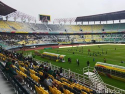 Susunan Pemain Persebaya Vs Persija: Menanti Magis Robson Duarte