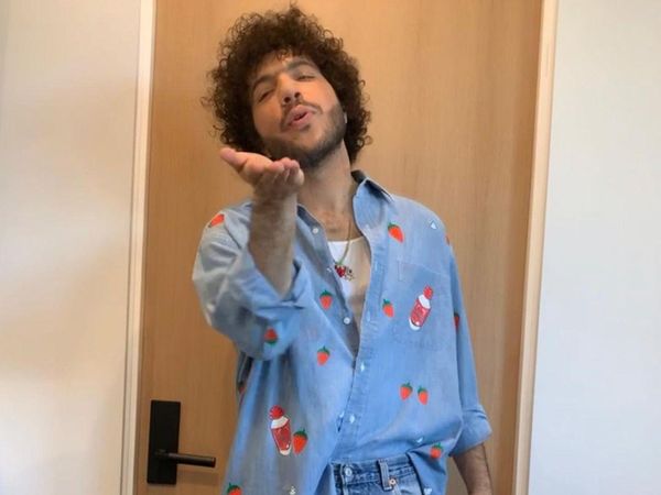 5 Potret Benny Blanco, Pria Kocak yang Jadi Pacar Baru Selena Gomez