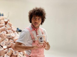 Benny Blanco Ngaku Jarang Mandi, Netizen Suruh Putus dari Selena Gomez