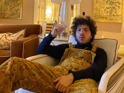 Melihat Jeroan Rumah Benny Blanco yang Dijual Rp 60 M, Aestetik Bak Galeri Seni!
