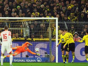 Dortmund Vs RB Leipzig: Die Borussen Kalah, Hummels Dikartu Merah