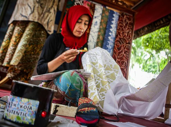 Geliat Perajin Batik Khas Koja Jakarta Utara