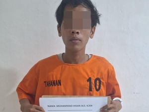 Pemuda di Siantar Maling Warung Sembako, Uang Rp 15 Juta Dibawa Kabur