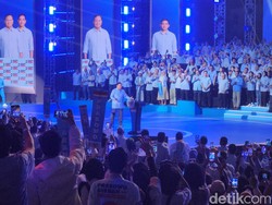 Momen Prabowo Joget Tutup Acara Konsolidasi di Sentul Bogor