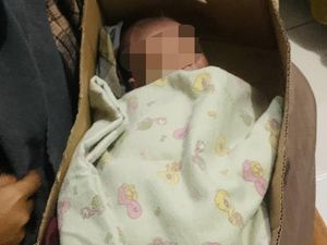 Geger Penemuan Bayi Dalam Kardus di Depan Masjid Konawe, Polisi Selidiki