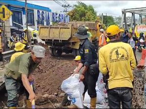 Jelang Libur Nataru, Oprit Jembatan Cikunir Tasik Diperbaiki