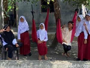 Tak Hanya Layanan Pemdes, WiFi di Desa Gorua Bantu Anak SD Kerjakan PR