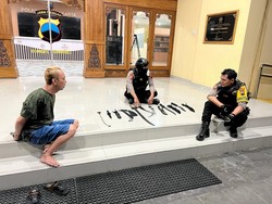 Sering Ancam Anak-Istri Pakai Sajam, Pria Jebres Solo Diringkus