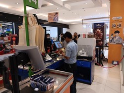 Transmart Full Day Sale Balik Lagi, Gerai Cempaka Putih Mulai Diserbu Pembeli