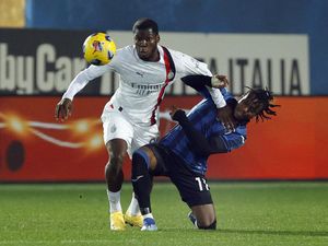 Atalanta Vs AC Milan: La Dea Taklukkan 10 Pemain Rossoneri 3-2 Atalanta Vs AC Milan: La Dea Taklukkan 10 Pemain Rossoneri 3-2