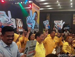 Airlangga hingga Bobby Joget Gemoy di Rapimda III Golkar Sumut