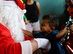 Santa Claus adalah Alien Kata Penggila Teori Konspirasi, Ada Alasannya