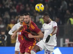 Diwarnai 2 Kartu Merah, Roma Vs Fiorentina Selesai 1-1