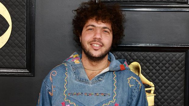 LOS ANGELES, CALIFORNIA - FEBRUARY 05: Benny Blanco attends the 65th GRAMMY Awards on February 05, 2023 in Los Angeles, California.   Matt Winkelmeyer/Getty Images for The Recording Academy/AFP (Photo by Matt Winkelmeyer / GETTY IMAGES NORTH AMERICA / Getty Images via AFP)