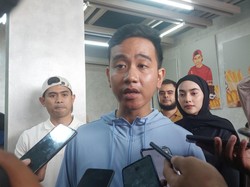 Gibran soal Bawaslu Soroti Bagi-bagi Susu: Kalau Ada Teguran Ya Kita Setop