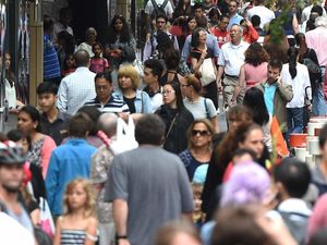 Dunia Hari Ini: Australia Merombak Strategi Imigrasi, Termasuk Visa Pelajar Dunia Hari Ini: Australia Merombak Strategi Imigrasi, Termasuk Visa Pelajar
