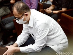 Baca Duplik, Pengacara Minta Rafael Alun Bebas dari Tuntutan Jaksa