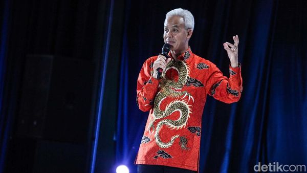 Ganjar Dorong Peningkatan Skill SDM di Depan Pengusaha