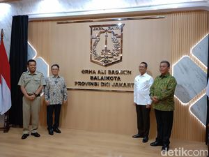 Heru Budi dan Prasetyo Edi Resmikan Graha Ali Sadikin di Balai Kota DKI Heru Budi dan Prasetyo Edi Resmikan Graha Ali Sadikin di Balai Kota DKI
