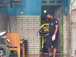 Ibu Rumah Tangga Warga Sidoarjo Ditemukan Tewas di Ruang Tamu Rumah
