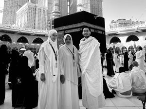 Ibu Jeje Govinda Meninggal Dunia karena Infeksi Empedu dan Kelelahan