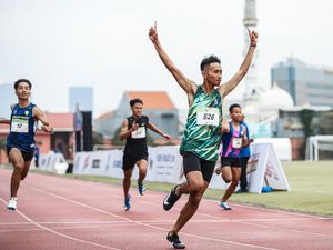 Arfiansyah Jadi Sorotan di Kejuaraan Atletik Pelajar Jawa Timur Arfiansyah Jadi Sorotan di Kejuaraan Atletik Pelajar Jawa Timur
