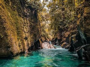 5 Tempat Pemandian Alam di Sumatera Utara yang Wajib Kamu Kunjungi 5 Tempat Pemandian Alam di Sumatera Utara yang Wajib Kamu Kunjungi