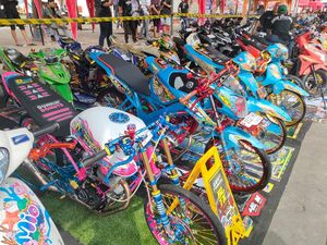 Satpol PP dan Kantor Bea Cukai Gelar Jember Oto Contest