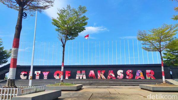 Potret Pantai Losari Makassar! Dulu Cuma Tanggul, Kini Jadi Anjungan