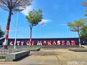Potret Pantai Losari Makassar! Dulu Cuma Tanggul, Kini Jadi Anjungan Potret Pantai Losari Makassar! Dulu Cuma Tanggul, Kini Jadi Anjungan