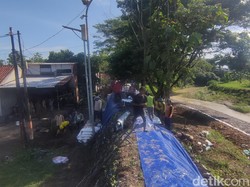 Ogah Banjir Bandang Terulang, Perbaikan Tanggul Dinar Indah Semarang Dikebut