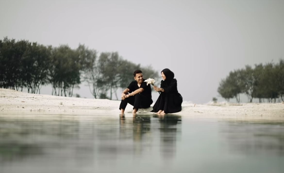 Prewedding Adiba Khanza dan Egy Maulana Vikri