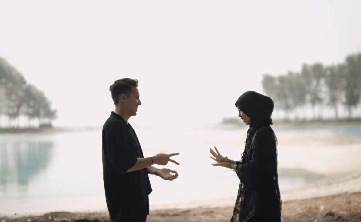 Prewedding Adiba Khanza dan Egy Maulana Vikri