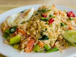Resep Nasi Goreng Putih dan Sayuran, Cocok Buat yang Tak Makan Daging