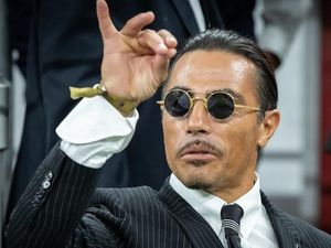 5 Restoran Ini Disebut Paling Kontroversial, Kenapa Ya?