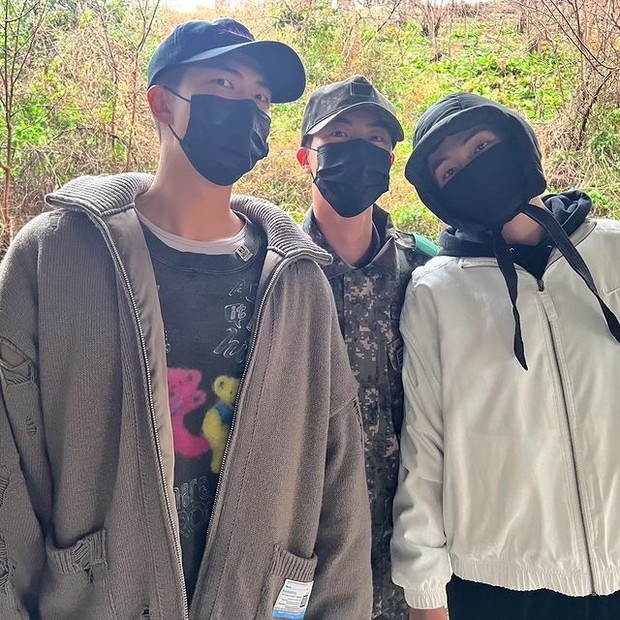RM, Jin, dan V /Foto: instagram.com/jin bts