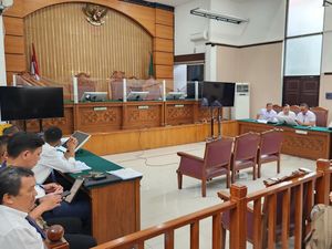 Pengacara Bantah Surat Kronologi Firli Terima Rp 1 M dari SYL Lewat Ajudan