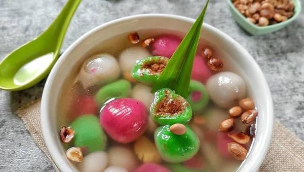 Slurrp! 20 Wedang Ronde Rp 10.000an Ada di Sini