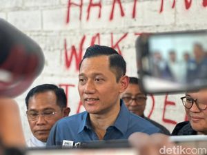 AHY soal Debat Capres Kelima: Lebih Baik Dibandingkan Saling Serang Personal AHY soal Debat Capres Kelima: Lebih Baik Dibandingkan Saling Serang Personal