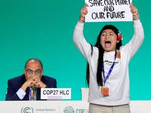 Dunia Hari Ini: Penghapusan Bahan Bakar Fosil Tak Disebutkan dalam Draf COP28 Dunia Hari Ini: Penghapusan Bahan Bakar Fosil Tak Disebutkan dalam Draf COP28