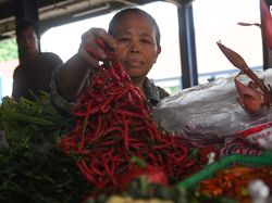 Jelang Nataru, Harga Cabai Naik